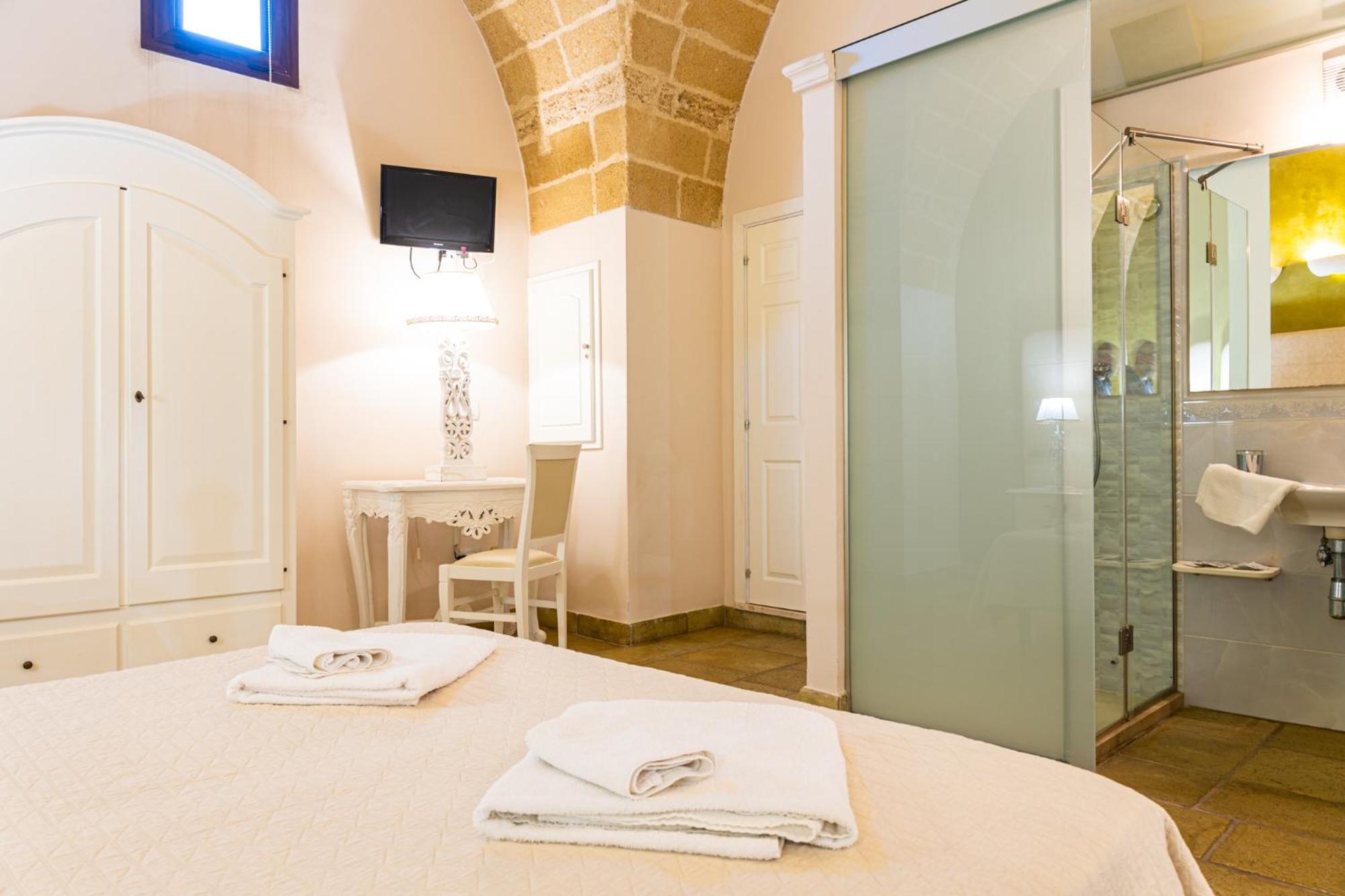 Bed and Breakfast Palazzo Aurora Alezio Exterior foto